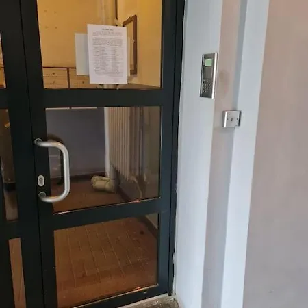 Fantastic Waw - Ch16-b דירה ורשה